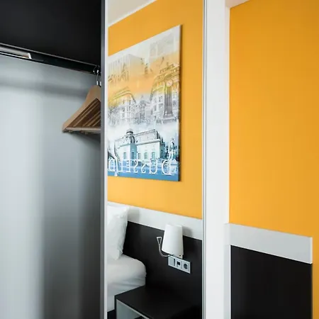 Carathotel מלון 4*