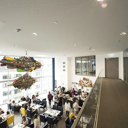 Carathotel 4* Ντίσελντορφ