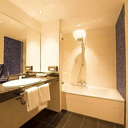 Hotel Carathotel 4*