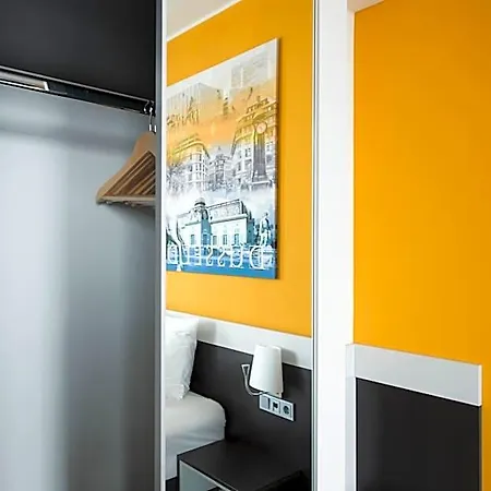 Hotel Carathotel 4*