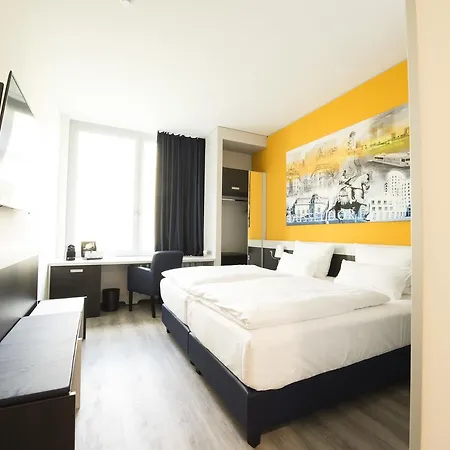 カラットホテル シティ ホテル 4*