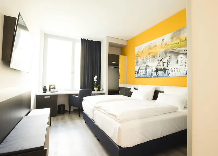 Carathotel Отель
