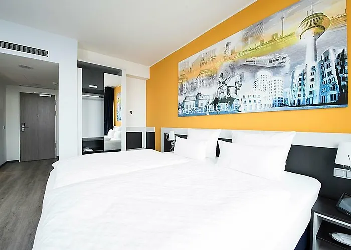 Отель Carathotel Дюссельдорф